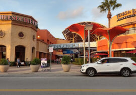 Custom Cabinets – Fontainebleau, FL